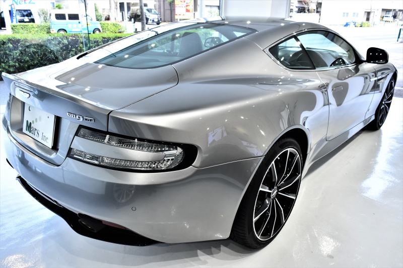 ロムGTSpiritsアストン・マーティンDBR9ロードカーシルバー