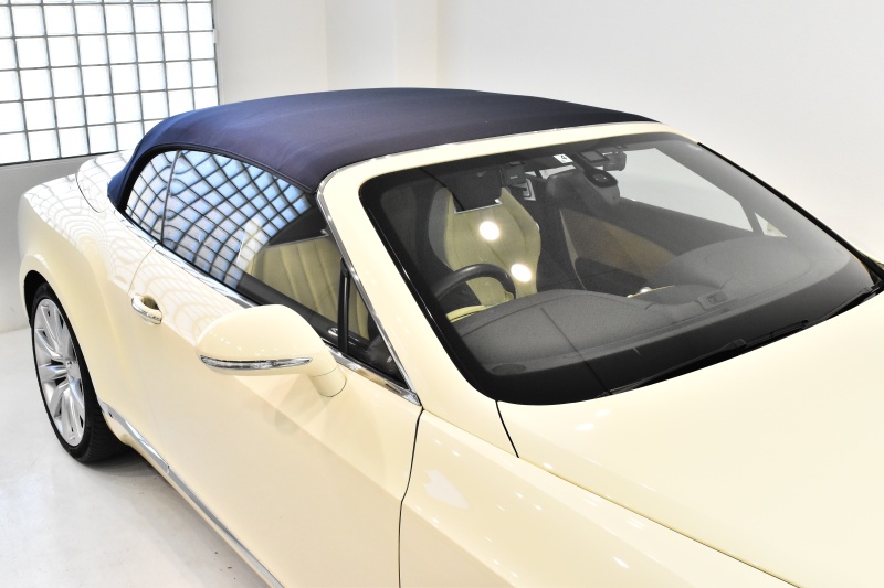 ベントレー コンチネンタルGTコンバーチブル 正規ディーラー車 21