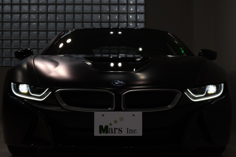BMW i8 全国限定各10台(左右10台) 専用装備多数 BMWサービス