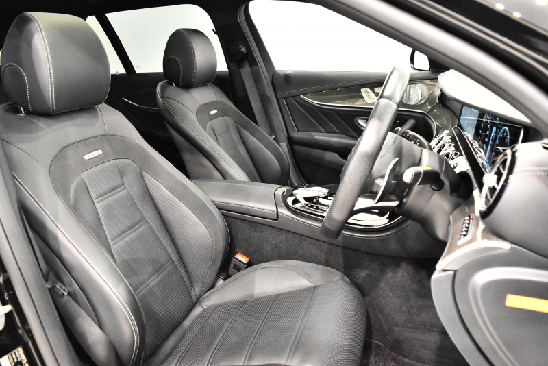 AMG Eクラス E53 4MATIC+ Stationwagon 4WD 正規ディーラー車