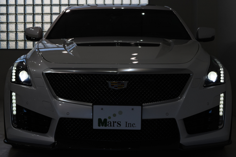 キャデラック CTS -V スペックB 正規ディーラー車 有償ボディーカラー