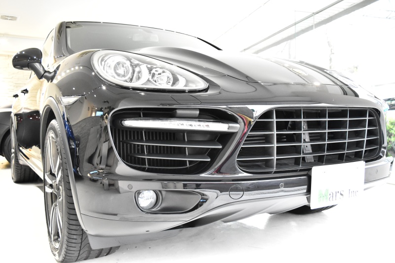 ポルシェ カイエン ターボ 正規モデル 左ハンドル オプション充実 中古車 情報 Mars Inc