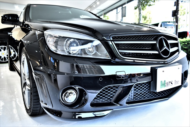 AMG Cクラス C63 正規D車 左ハンドル 黒革 低走行 整備記録 タイヤ交換