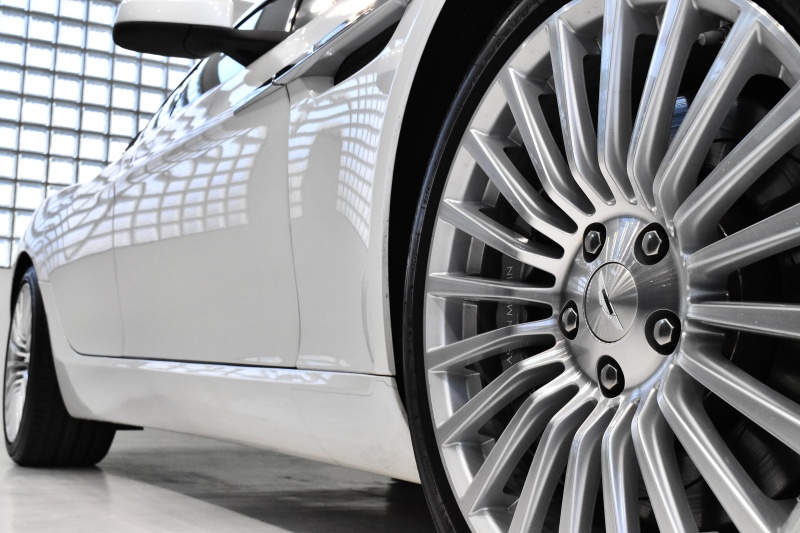 アストンマーティン　パール　カフス アストンマーチン DB9 ヴォランテ オーダーカラー モーニング