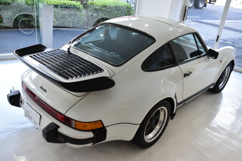 ポルシェ 911(Type930) Turbo 1オーナー ヨーロッパ新車