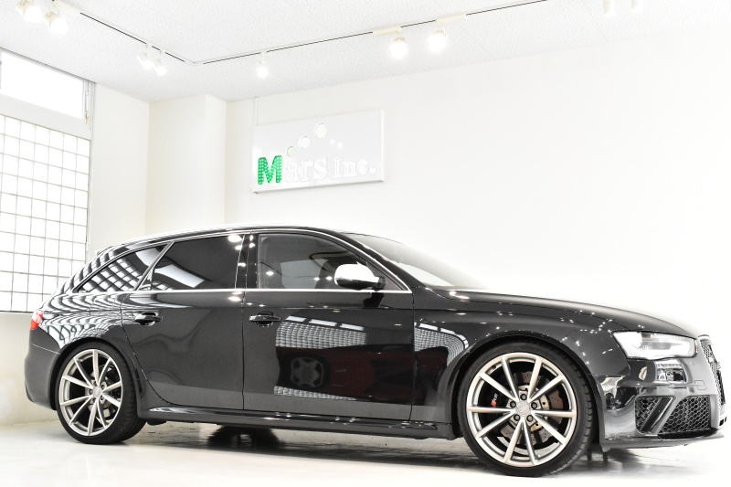 Audi アウディ　RS4 アバント 8WDECF  純正２０インチアルミ　8W