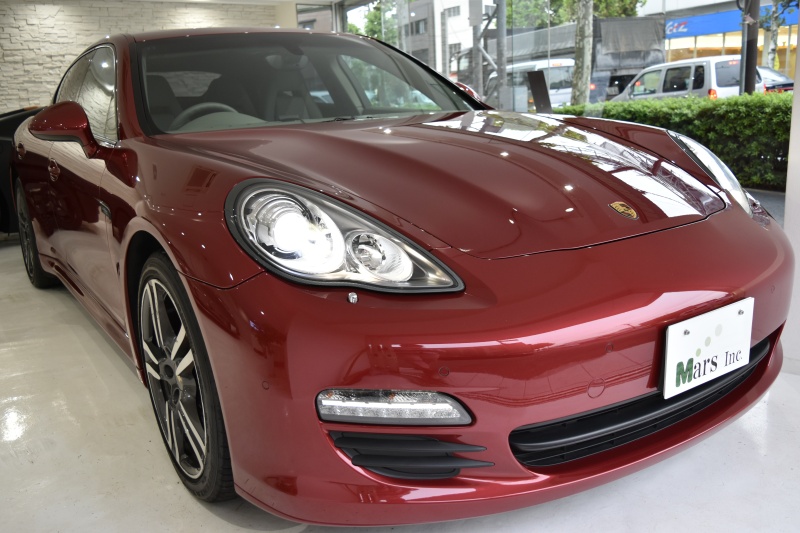 ポルシェ パナメーラにパワフルな新型GTSを追加｜Porsche - Web