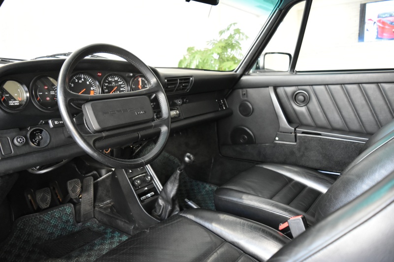 ポルシェ 911(Type930) 930カレラ 正規ディーラー車 89年5月登録