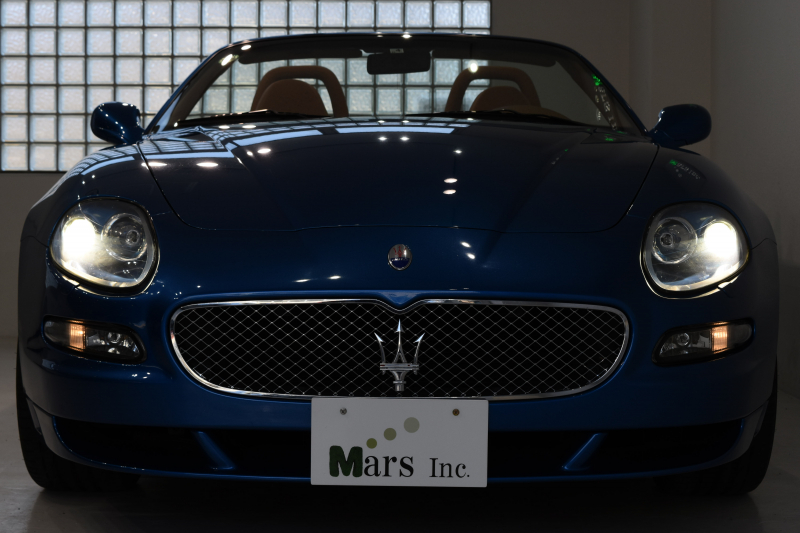 マセラティ グランスポーツ スパイダー 正規ディーラー車