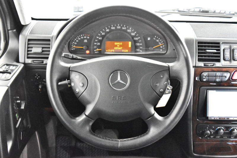 car thumbnails