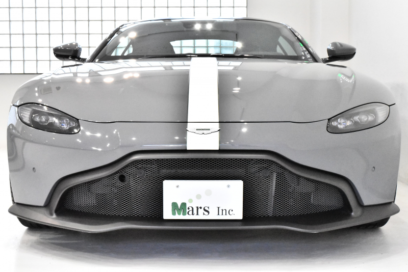 アストンマーティン ヴァンテージ 4.0L V8 正規ディーラー車 1オーナー