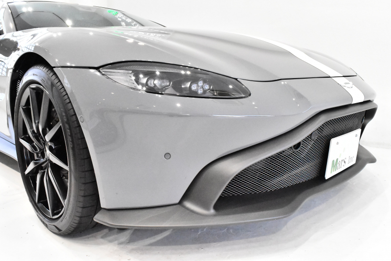 アストンマーティン ヴァンテージ 4.0L V8 正規ディーラー車 1オーナー