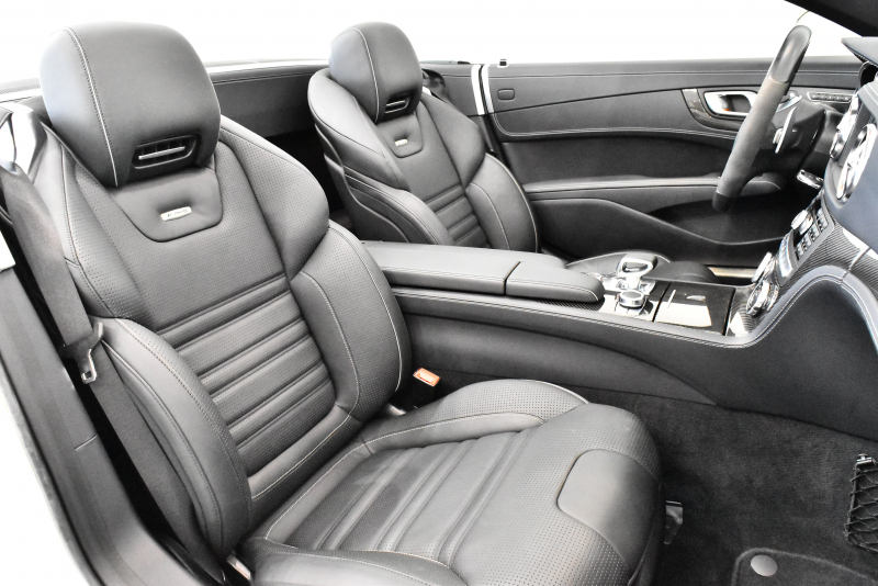 AMG SLクラス SL63 パフォーマンスパッケージ 564馬力 正規ディーラー 