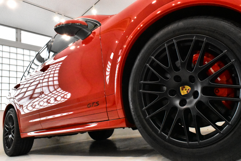 ポルシェ カイエン GTS Tip-S 4WD 正規ディーラー車 後期型 1