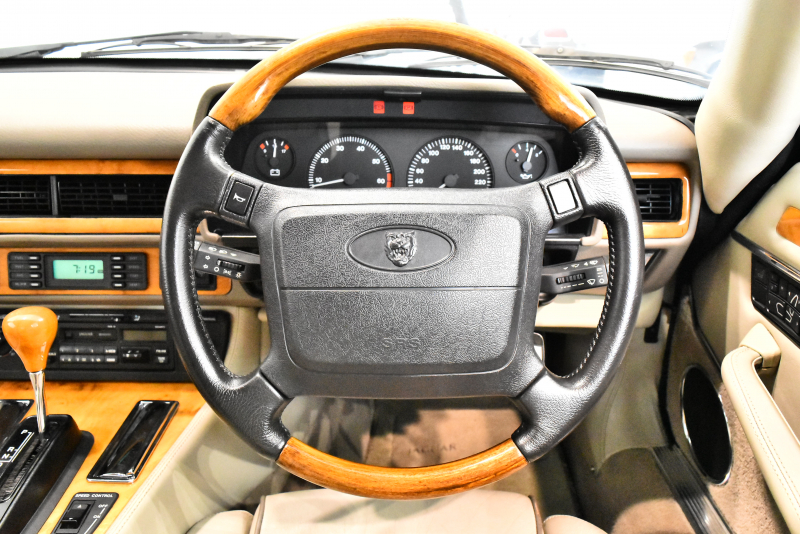 ジャガー XJ-S 4.0 リミテッド 最終限定60台 正規ディーラー車 整備
