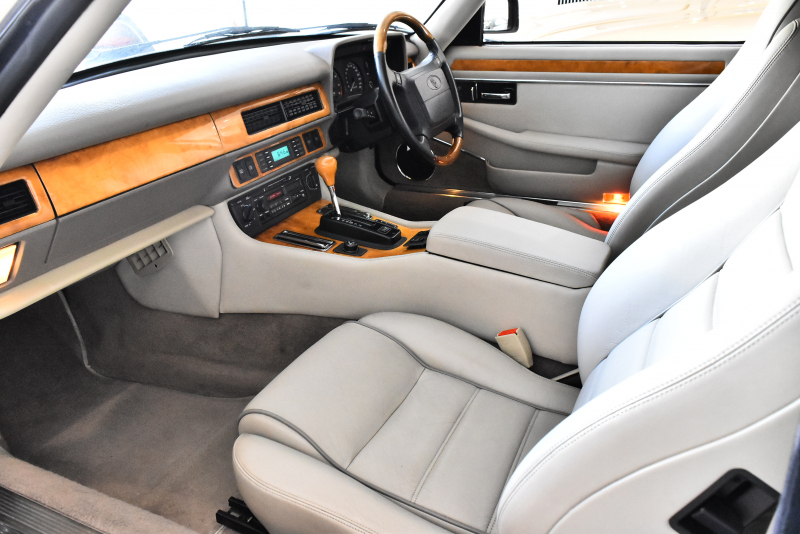 ジャガー XJ-S 4.0 リミテッド 最終限定60台 正規ディーラー車