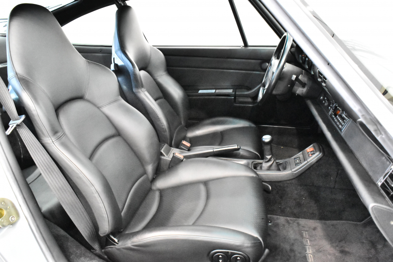 ポルシェ 911(Type993) ターボ ミツワ正規ディーラー車 空冷911ラスト