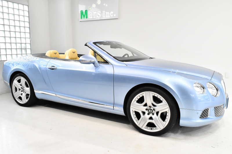 ベントレー コンチネンタルGTコンバーチブル 6.0 4WD 正規ディーラー車