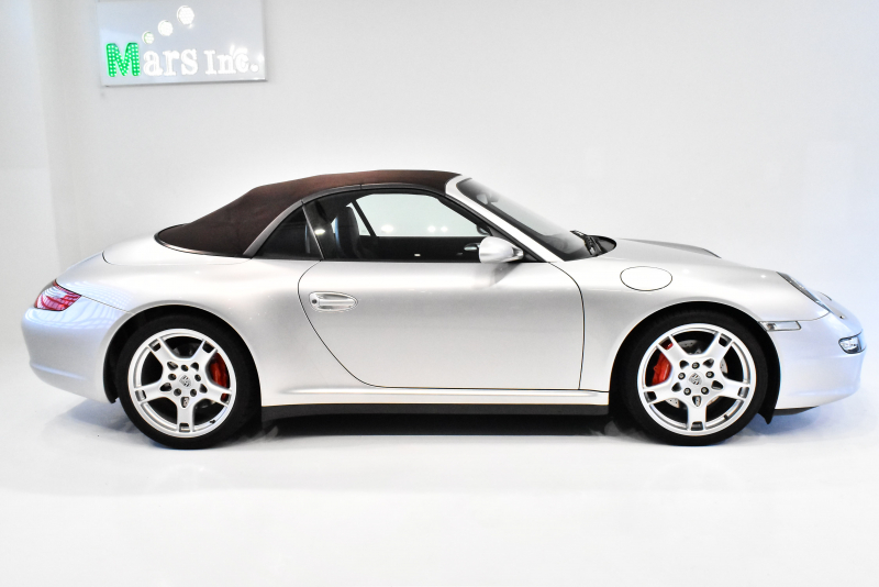 ポルシェ 911(Type997) カレラ4S カブリオレ 正規ディーラー車