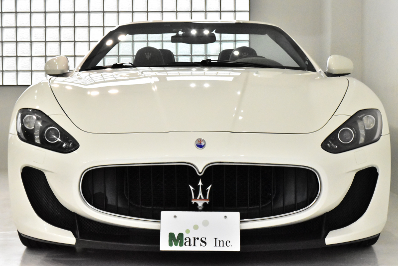 マセラティ グランカブリオ MC 正規ディーラー車 インテリア