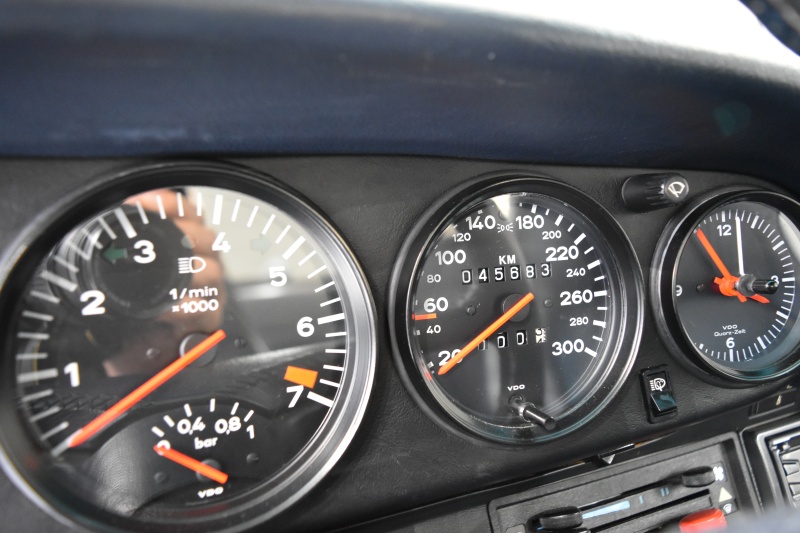 ポルシェ 911(Type930) Turbo3.3 ヨーロッパ新車並行 純正