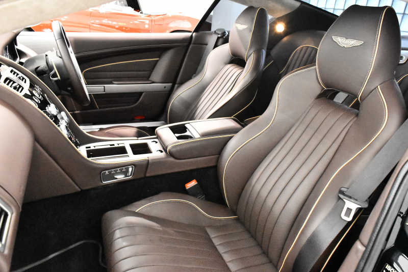 アストンマーティン DB9 GT 正規ディーラー車 タッチトロニックⅡ 最終