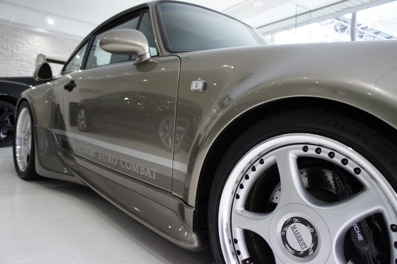 ポルシェ 911(Type964) Turbo VeilSide 正規ディーラー車 中古車