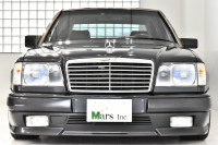 メルセデスベンツ Eクラス(ミディアム) 300E-24 正規ディーラー車