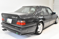 メルセデスベンツ Eクラス(ミディアム) 300E-24 正規ディーラー車
